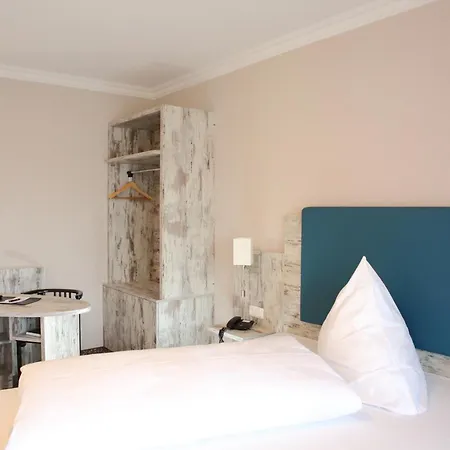 Römerstadt Hotel 4*